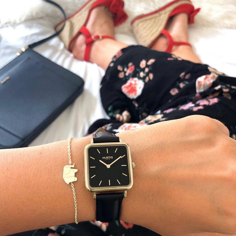 vegan leather women's square watch gold and black. vegane uhr